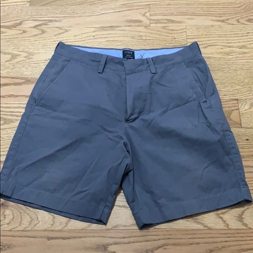 J.CREW FACTORY READE SHORTS SIZE 31W